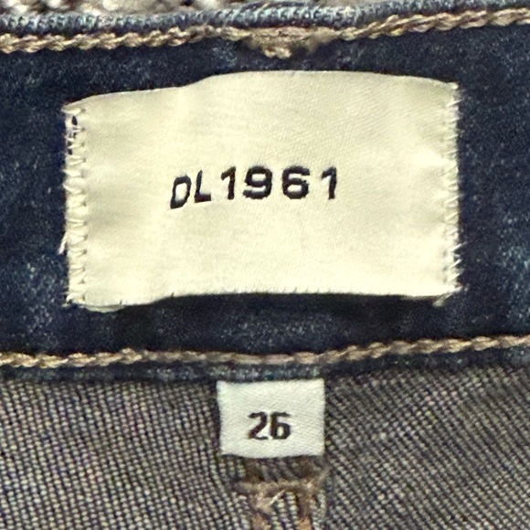 DL1961 Hepburn Wide Leg Vintage Jeans - Picture 9 of 16